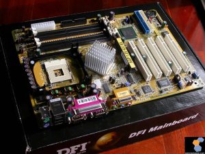 DFI PS83-BL Motherboard