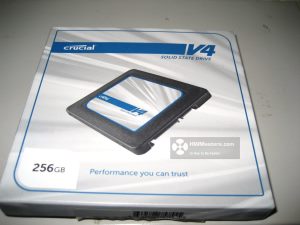 Crucial V4 256 GB